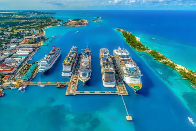 Cruise line vacation options
